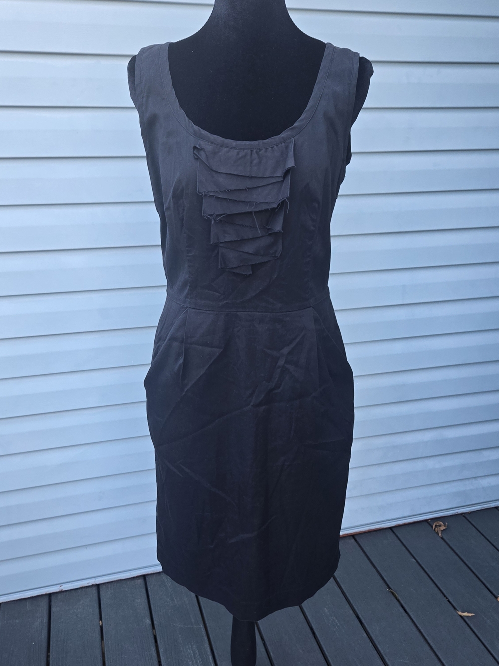 Ann Taylor Black Sleeveless Ruffle Front Sheath Dress